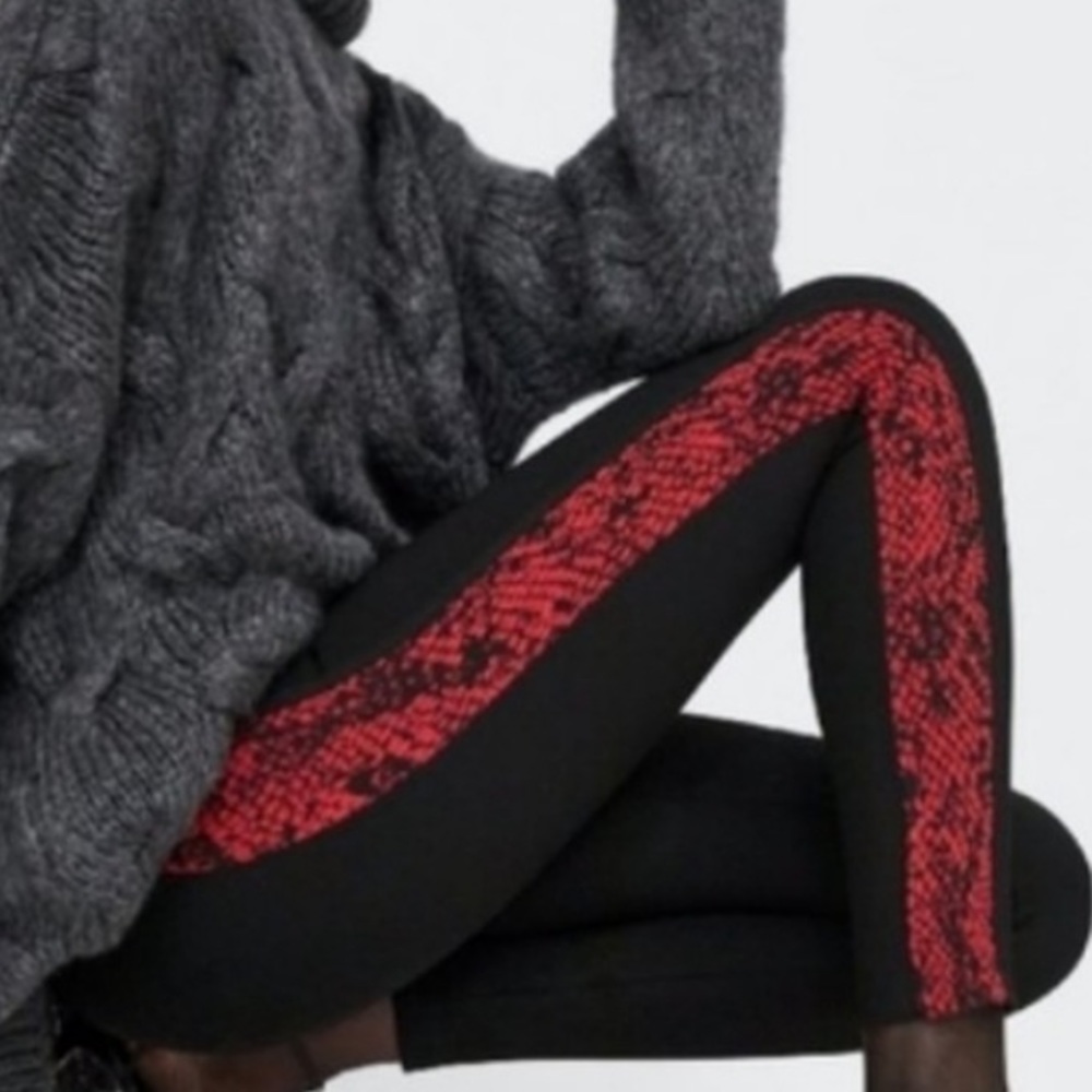 Zara Red & Black SnakeSkin Print Leggings NWT Med